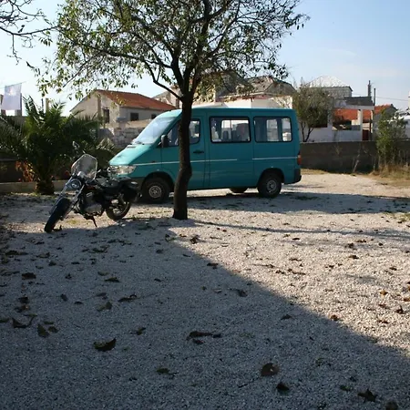 With A Parking Space Sumartin, Brac - 2941 *