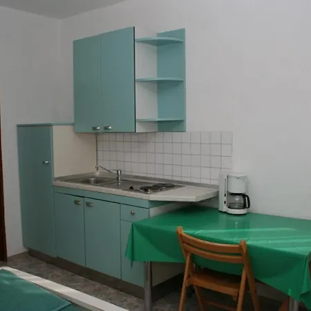 Apartment With A Parking Space Sumartin, Brac - 2941 *